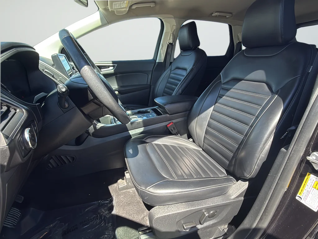 Used 2024 Black Ford SEL image 12