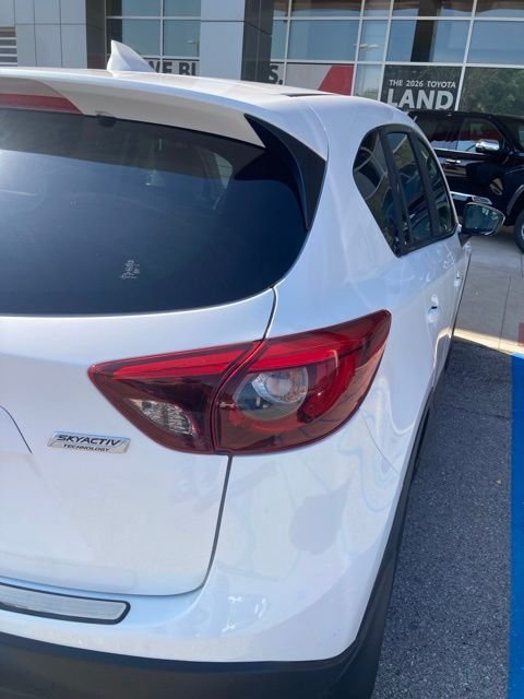 Used 2016 White Mazda Grand Touring image 4