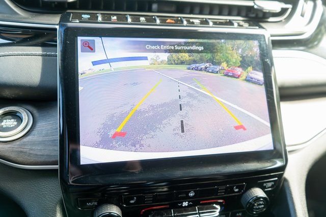 Used 2023 White Jeep 4xe image 29