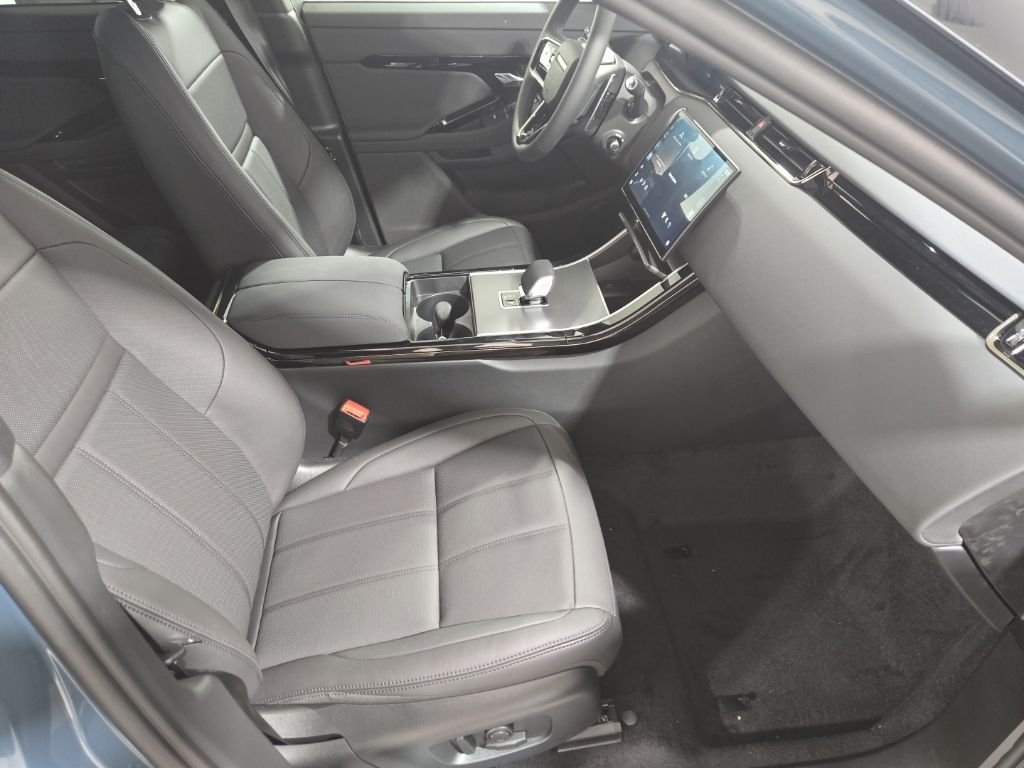 New 2026 Tribeca Blue LAND ROVER S image 20