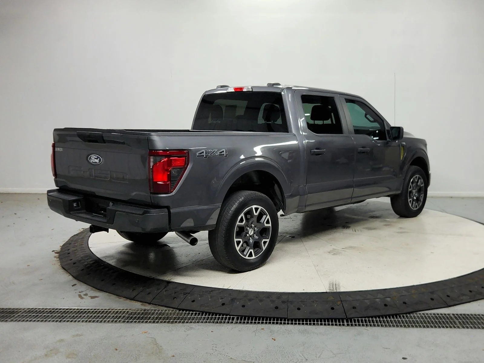 Used 2024 Gray Ford STX image 8
