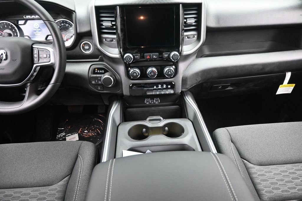 New 2026 Diamond Black Crystal Pearl-Coat Exterior Paint RAM Express image 15