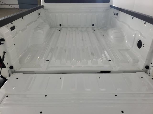 New 2026 Glacier White Nissan King Cab® S image 9