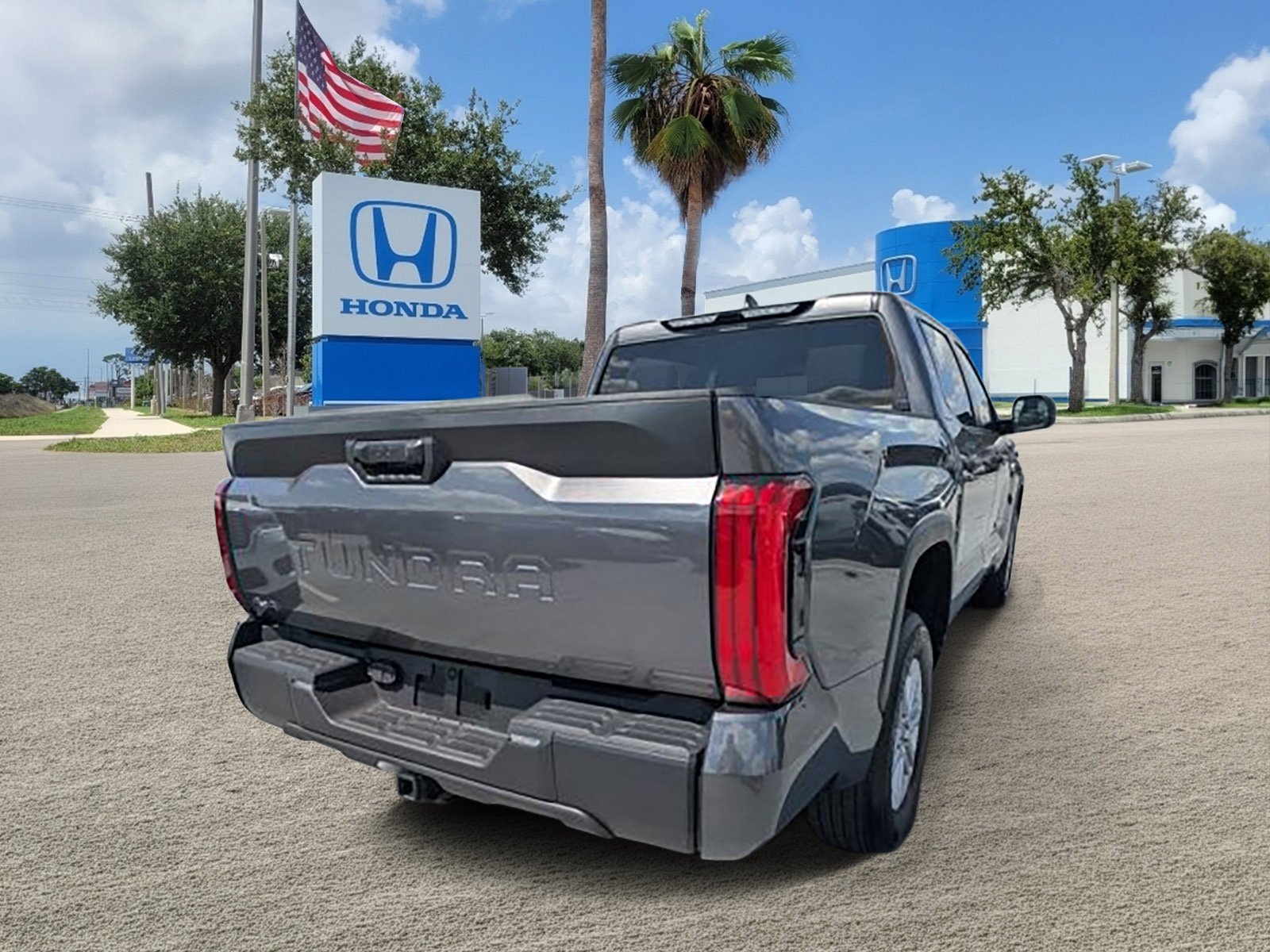 Used 2025 Magnetic Gray Metallic Toyota SR5 image 4