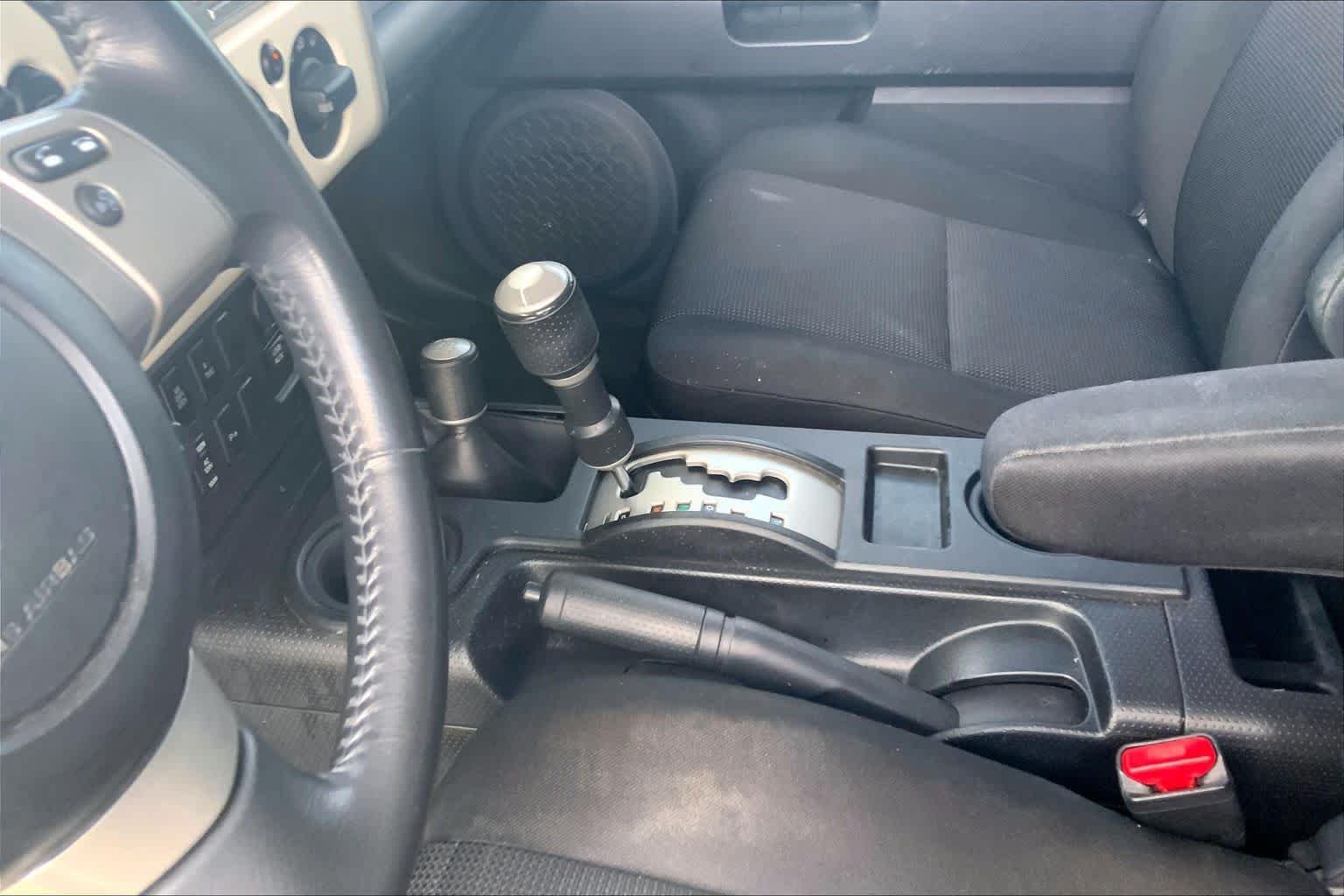 Used 2014 Iceberg Toyota  image 16