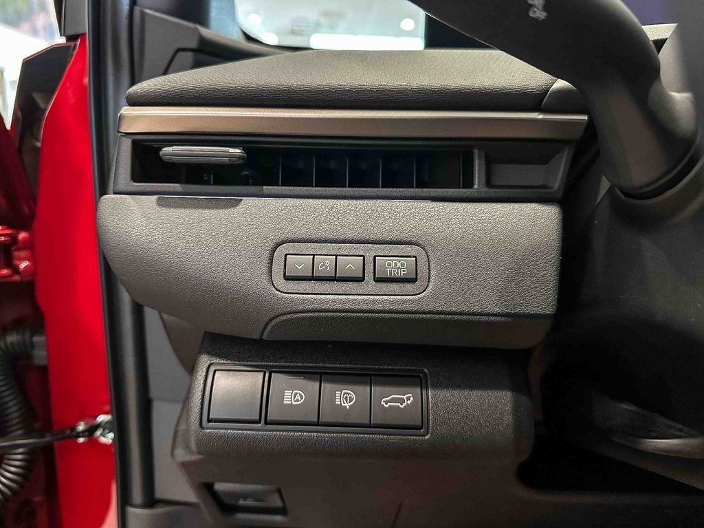 2026 Toyota bZ XLE - Photo 22