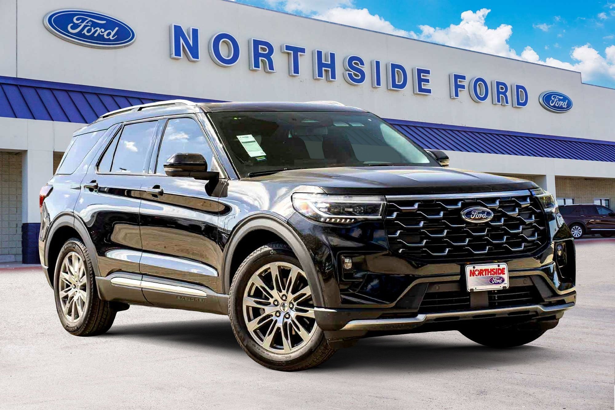 2026 Ford Explorer Platinum's photo