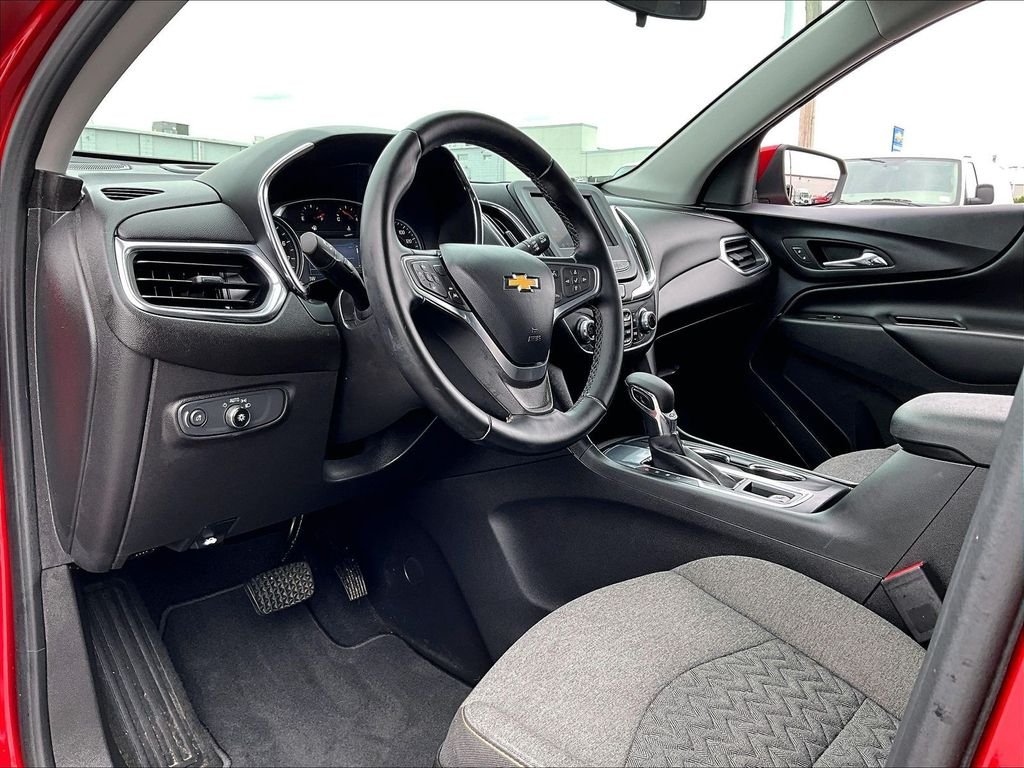 Used 2023 Red Chevrolet LT image 8