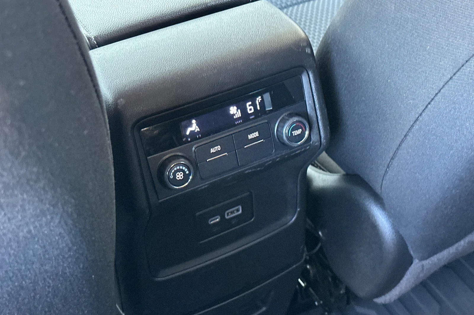 Used 2022 White GMC SLE image 13