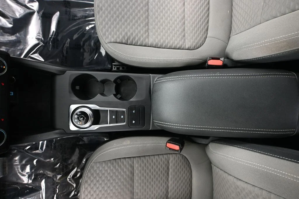 Used 2020 White Ford SE image 29