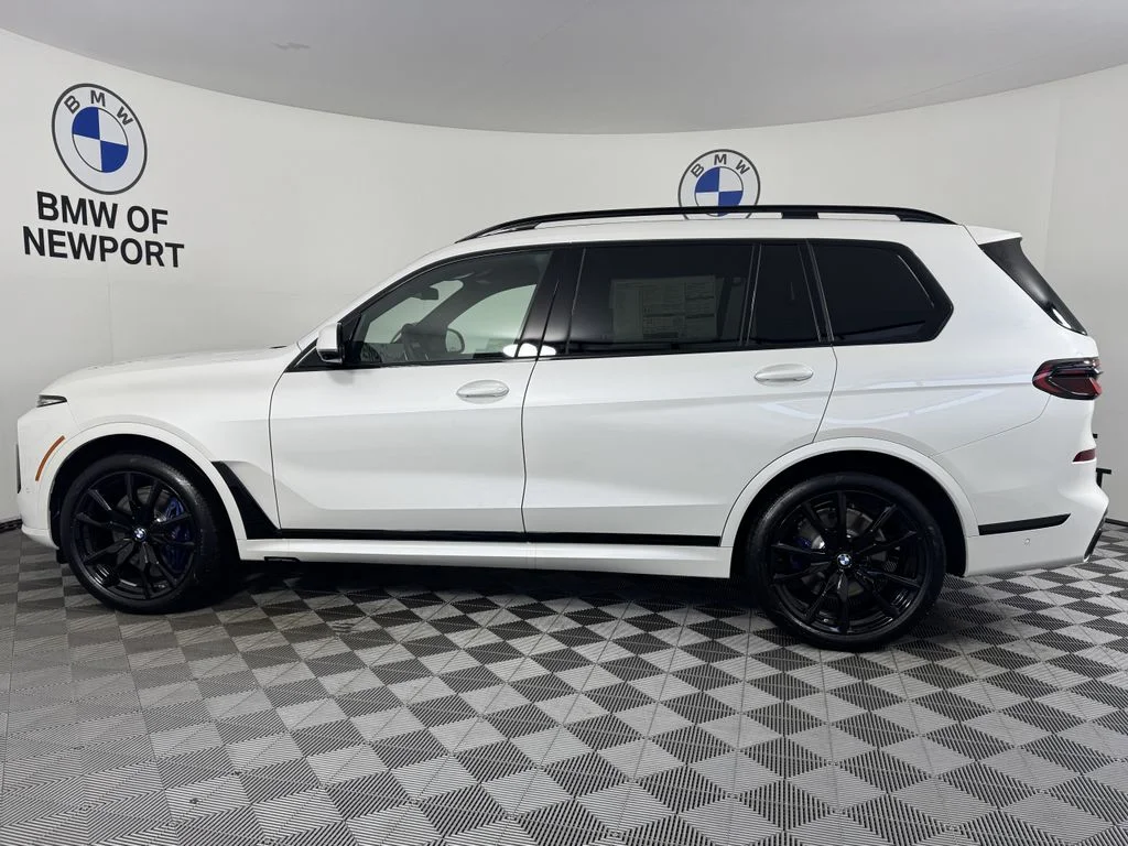 New 2027 Mineral White Metallic BMW xDrive40i image 9
