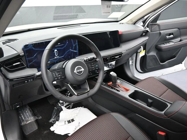 2025 Nissan Kicks SR AWD - Photo 28