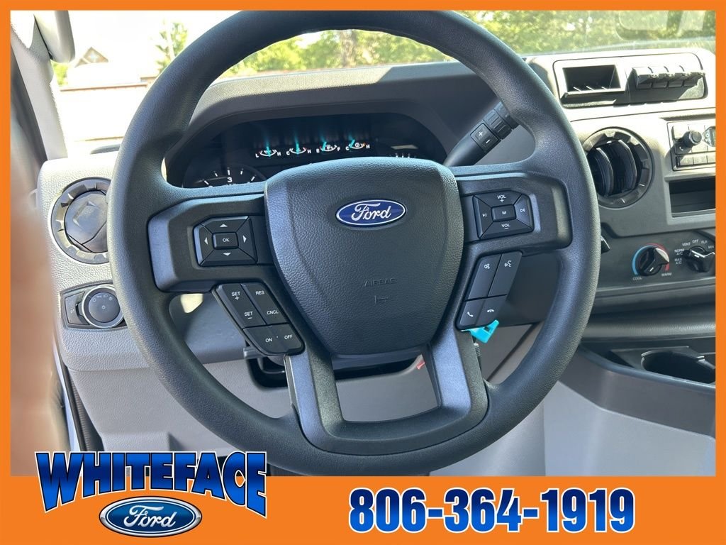 2025 Ford E-Series Cutaway Base - Photo 15