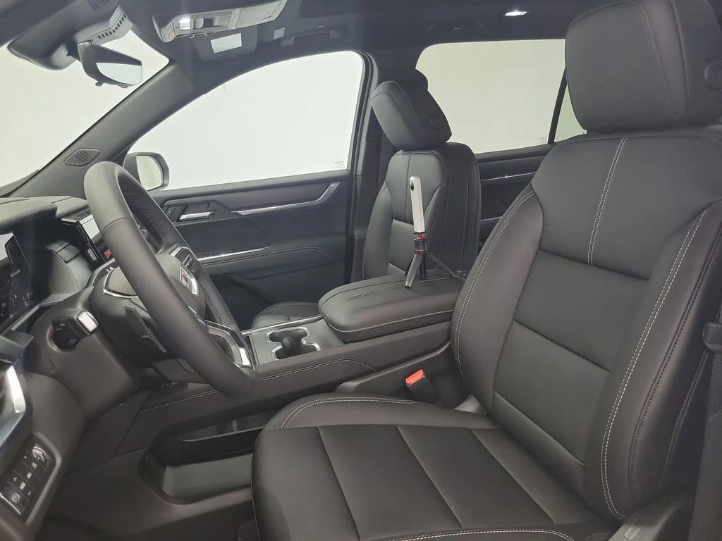 2026 GMC Acadia Elevation AWD's photo