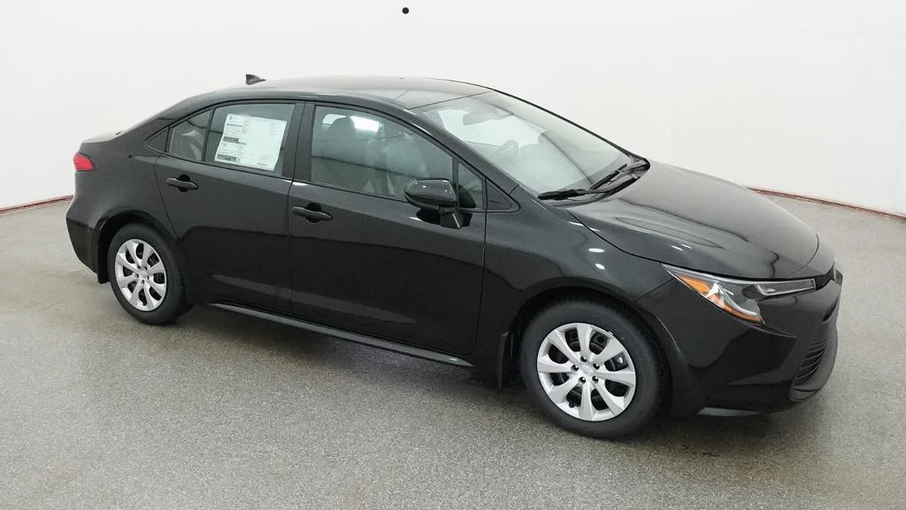 New 2026 Midnight Black Metallic Toyota LE image 12