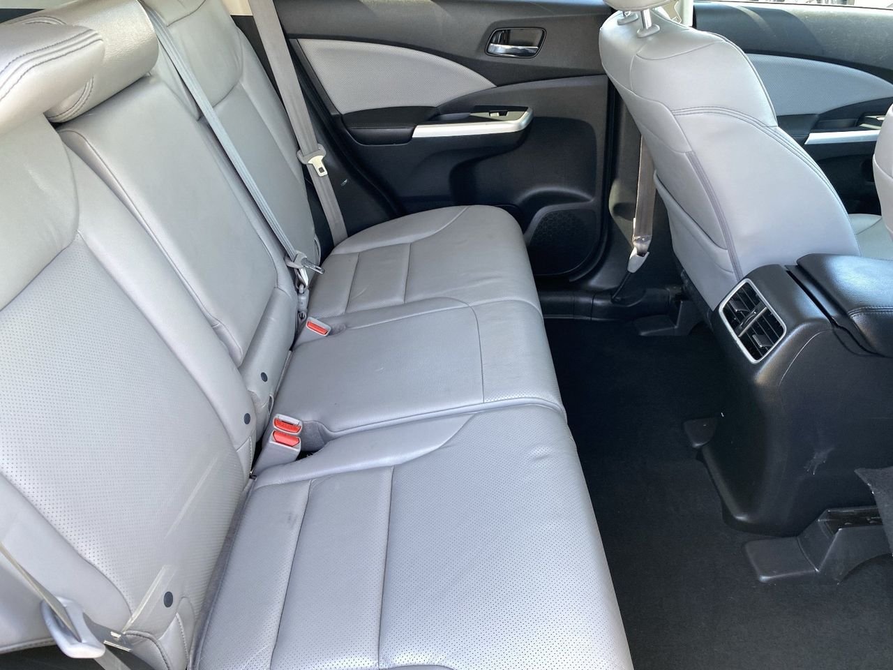 Used 2016 Gray Honda EX-L image 11