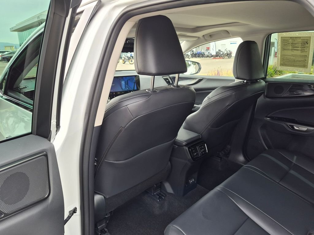 Used 2025 White Lexus 350h Premium image 36
