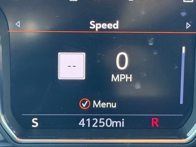 Used 2022 White Frost Tricoat GMC Denali image 27