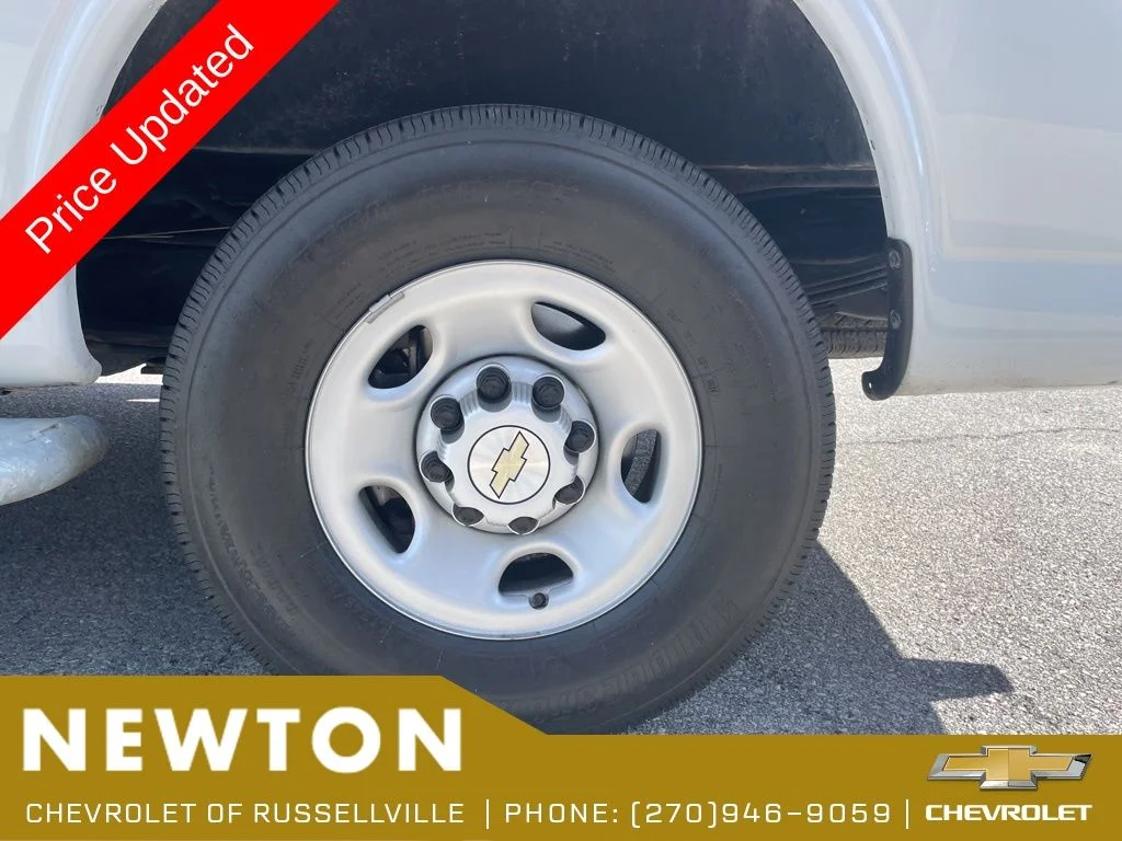 Certified Used 2024 Summit White Chevrolet Work Van image 35