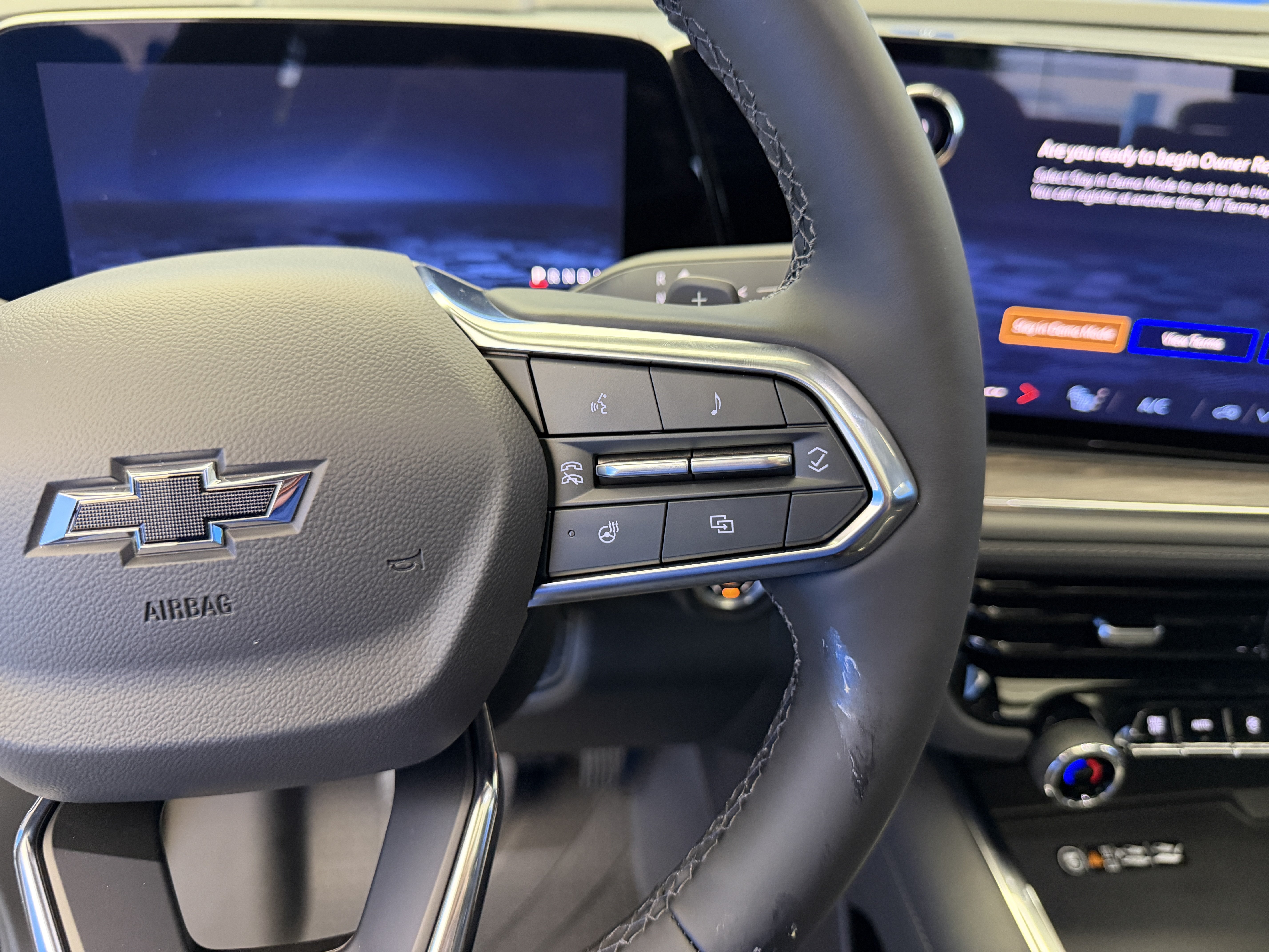 2026 Chevrolet Tahoe Z71 - Photo 19