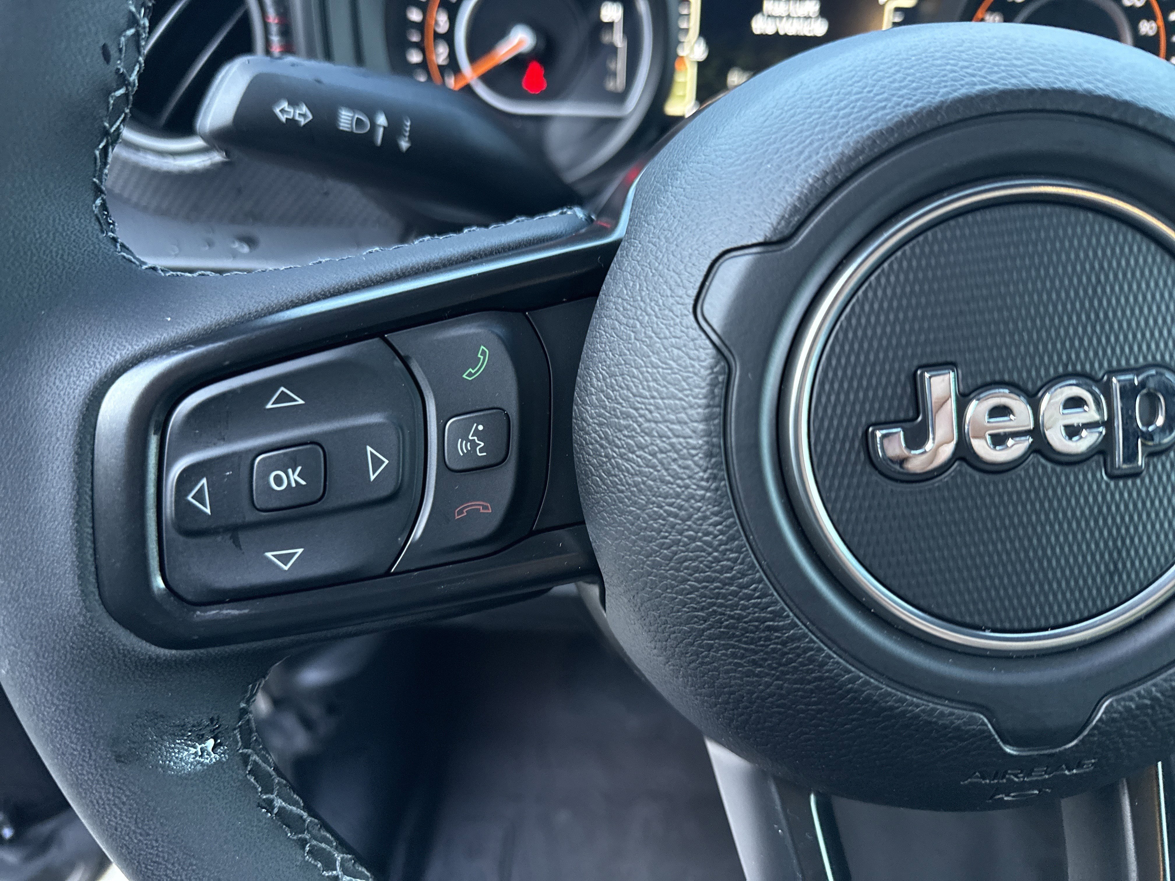 New 2026 Granite Crystal Metallic Clearcoat Jeep  image 28