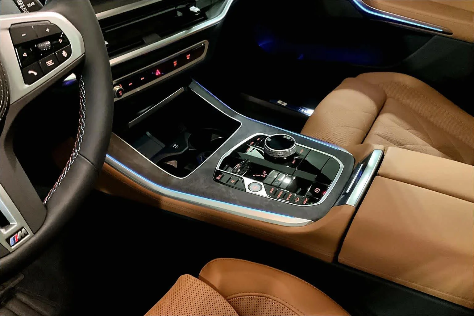 New 2026 Mineral White Metallic BMW M60i image 10
