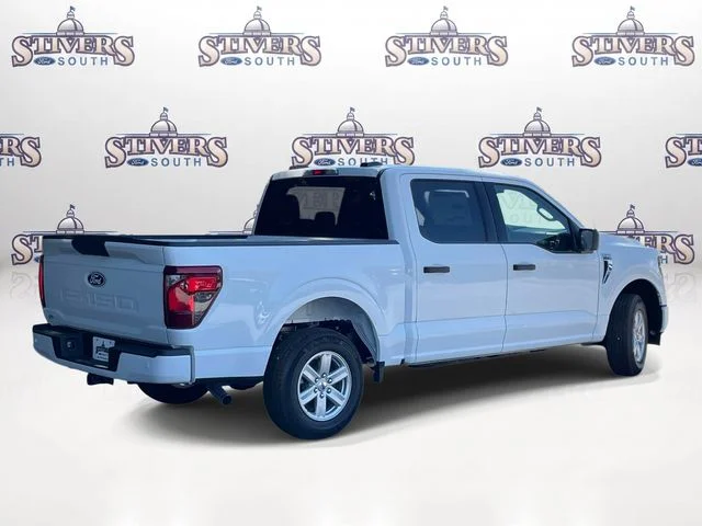New 2026 White Ford XLT image 3