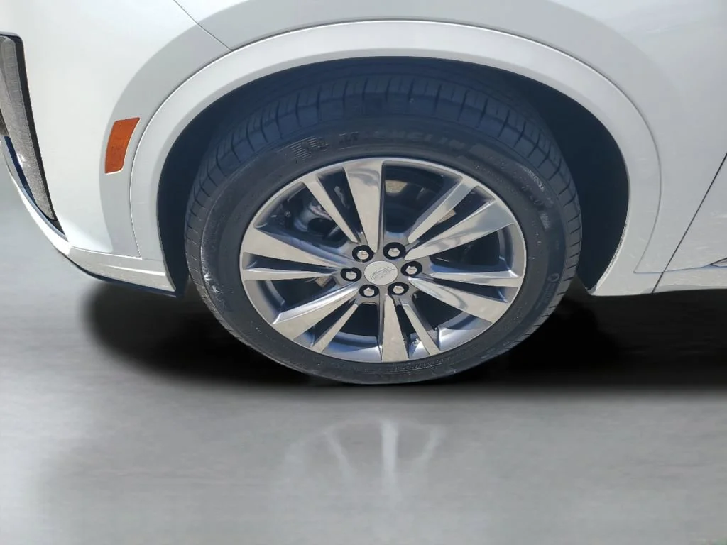Used 2024 Crystal White Tricoat Cadillac Premium Luxury image 26