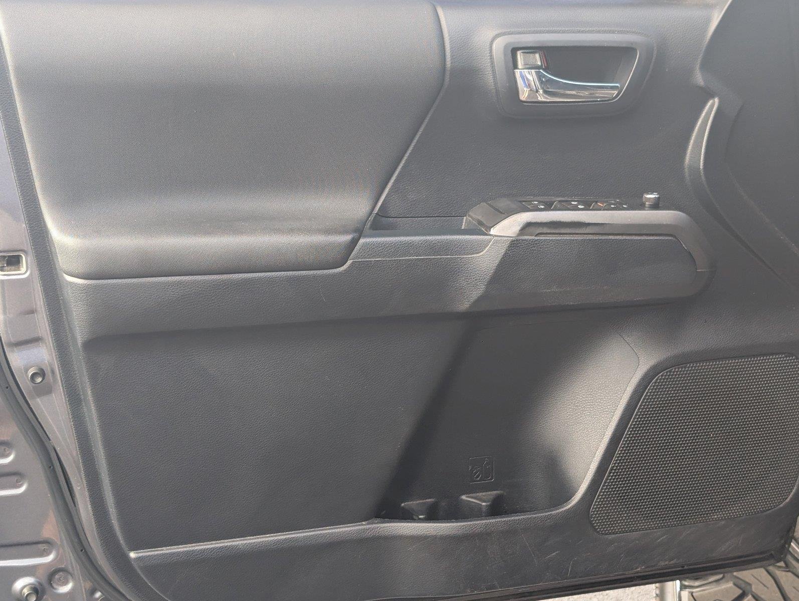 Used 2018 Magnetic Gray Metallic Toyota TRD Off-Road image 13