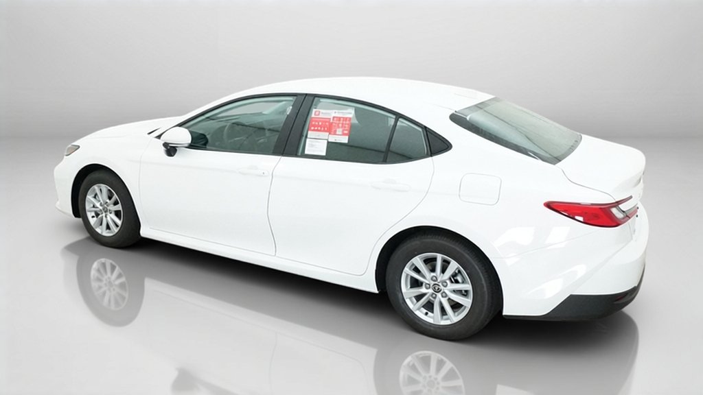 New 2026 Ice Cap Toyota LE image 45