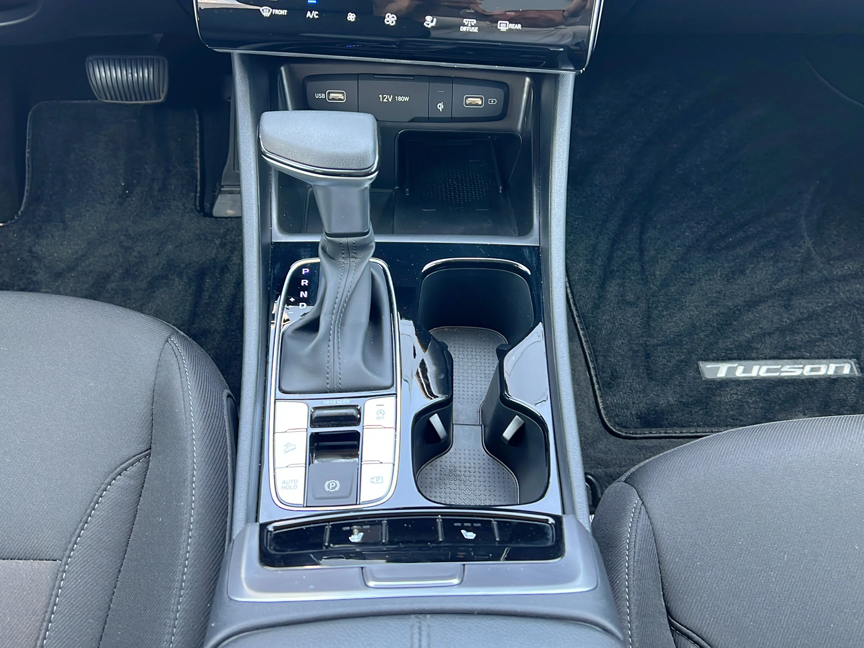 Used 2024 Shimmering Silver Hyundai SEL image 15