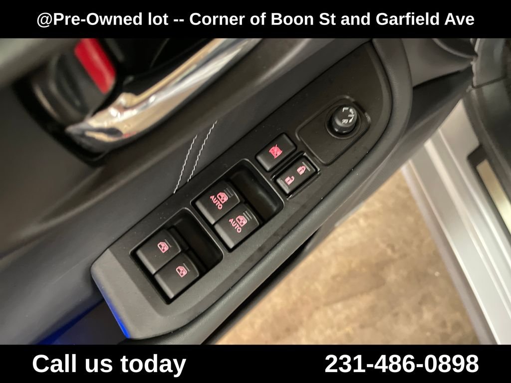 Used 2018 Silver Subaru 3.6R image 16
