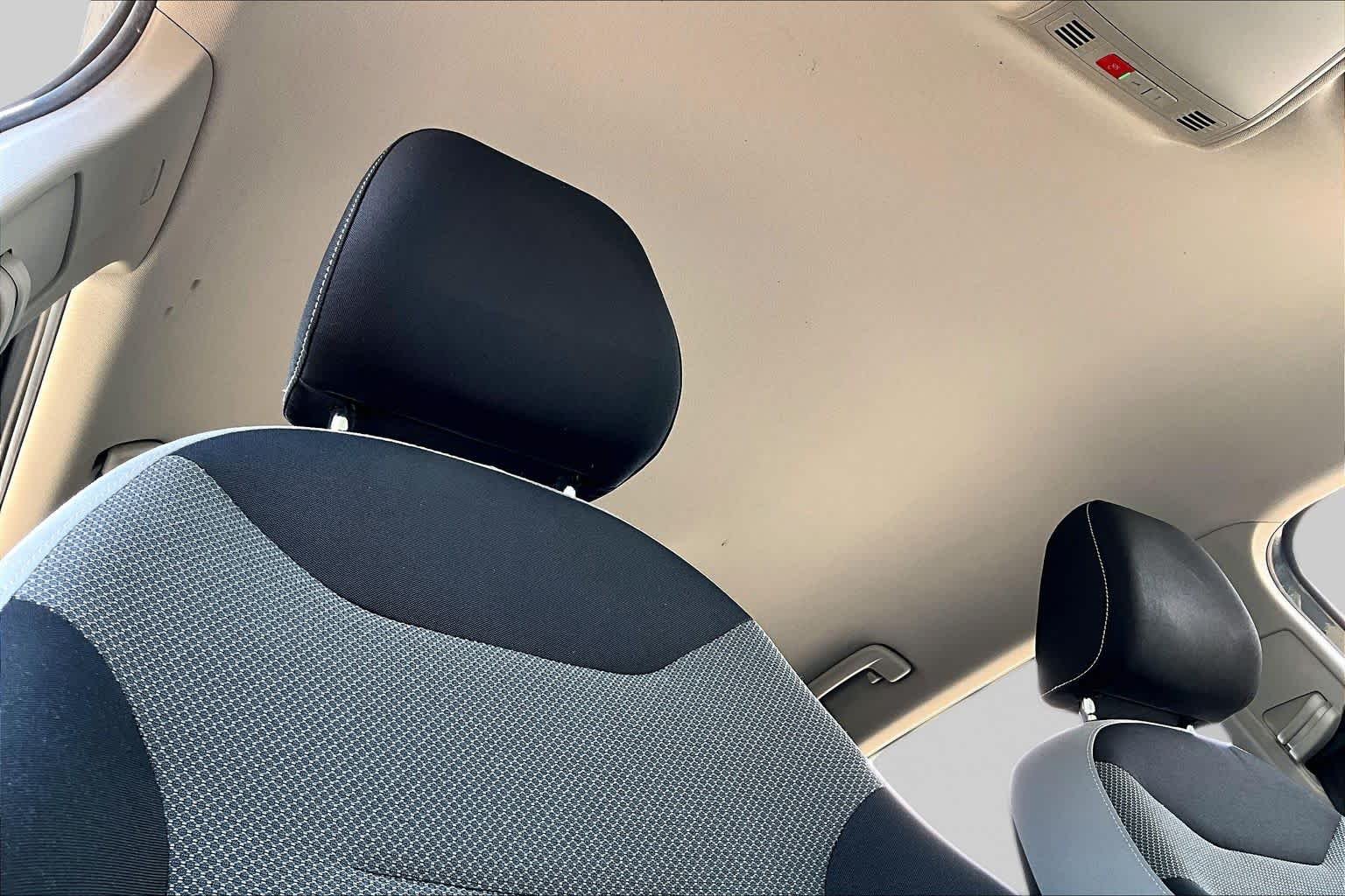 Used 2022 Platinum Gray Metallic Volkswagen S image 14