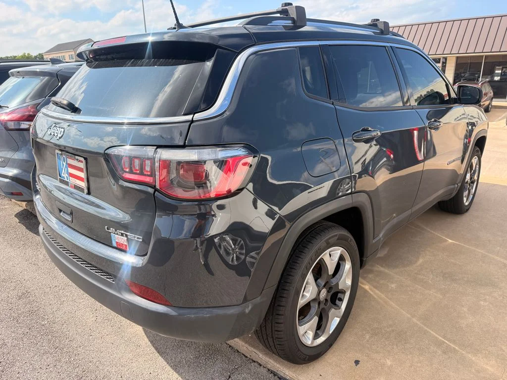 Used 2018 Black Jeep Limited image 6