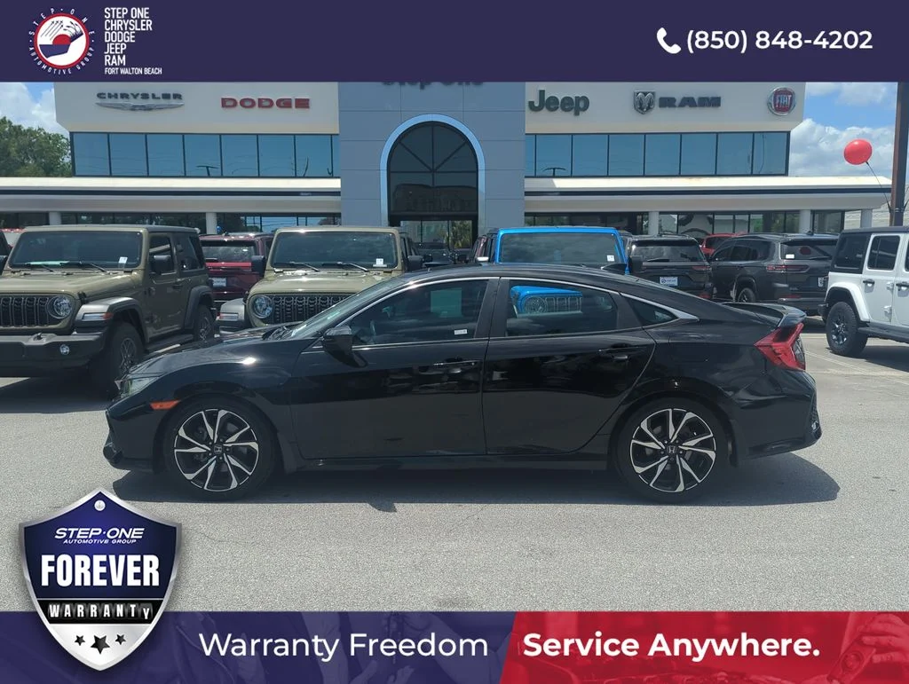 Used 2017 Black Honda Si image 3