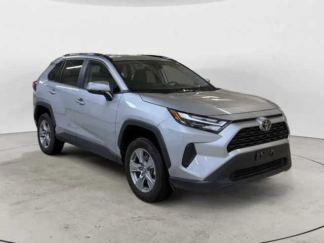Used 2025 Silver Toyota XLE image 3
