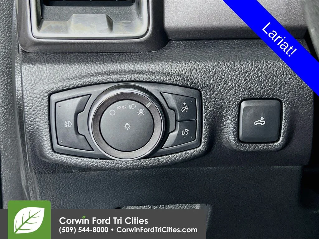 Used 2019 Ingot Silver Ford Lariat image 18