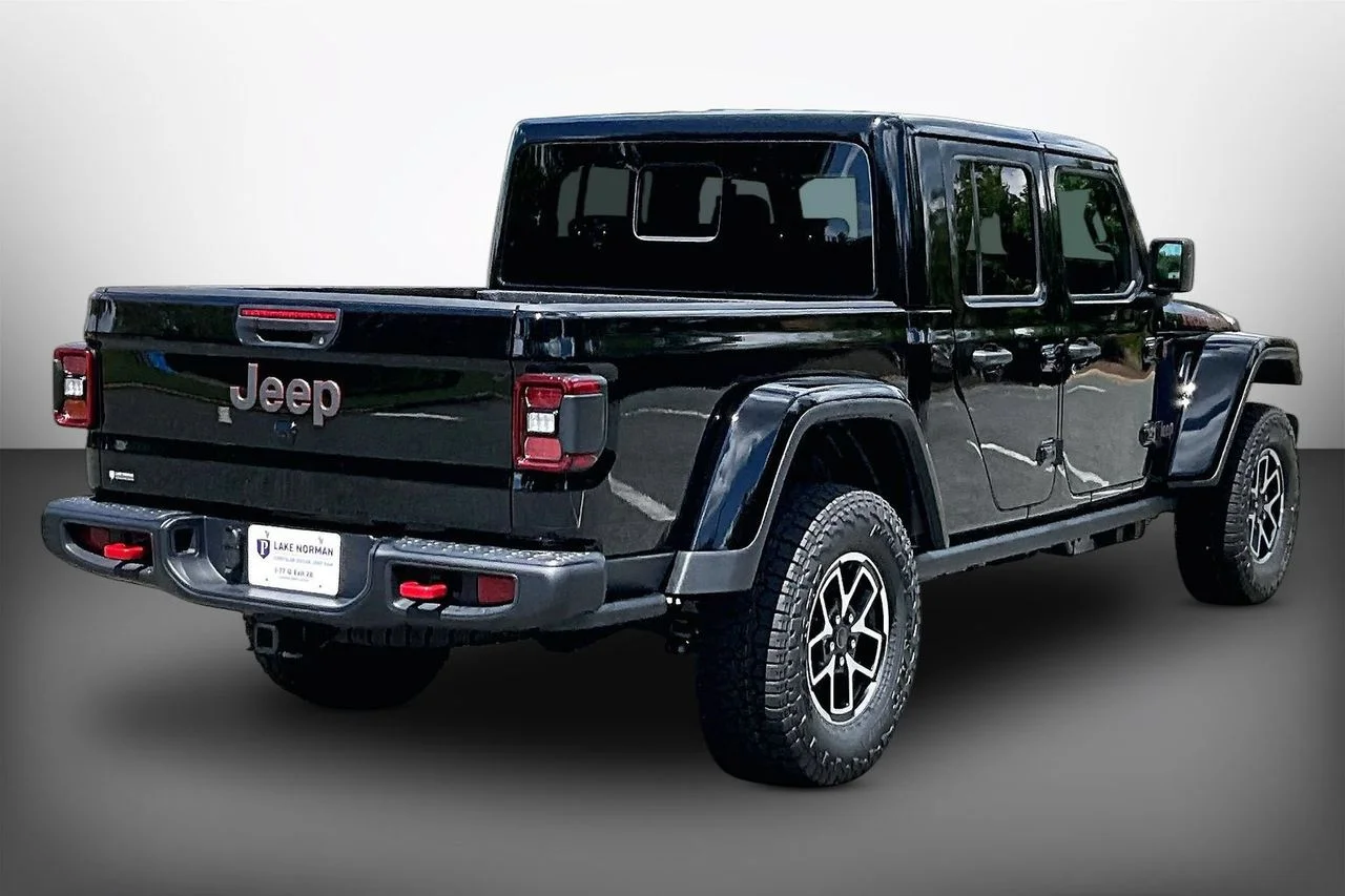 New 2026 Black Clearcoat Jeep Rubicon image 8