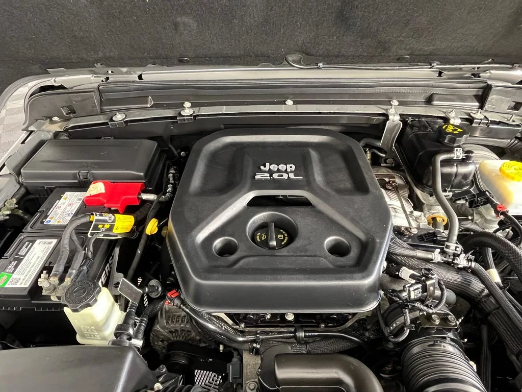 Used 2021 Gray Jeep Unlimited Willys image 18
