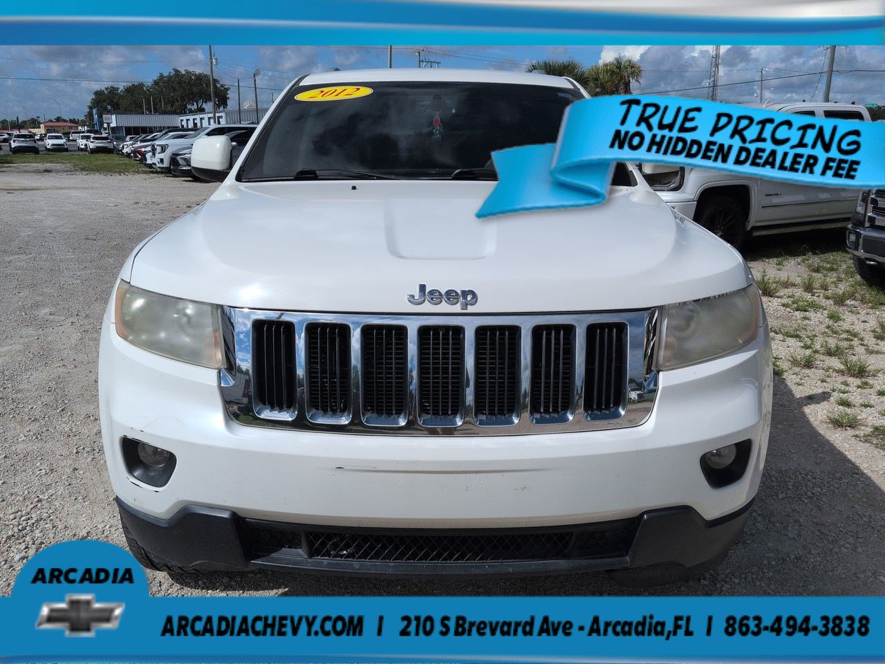Used 2012 Stone White Jeep Laredo image 9
