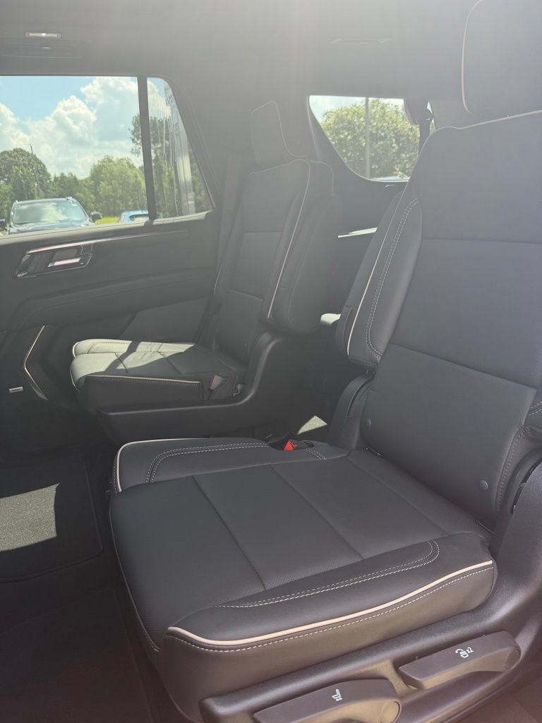 2026 Chevrolet Tahoe Premier - Photo 20