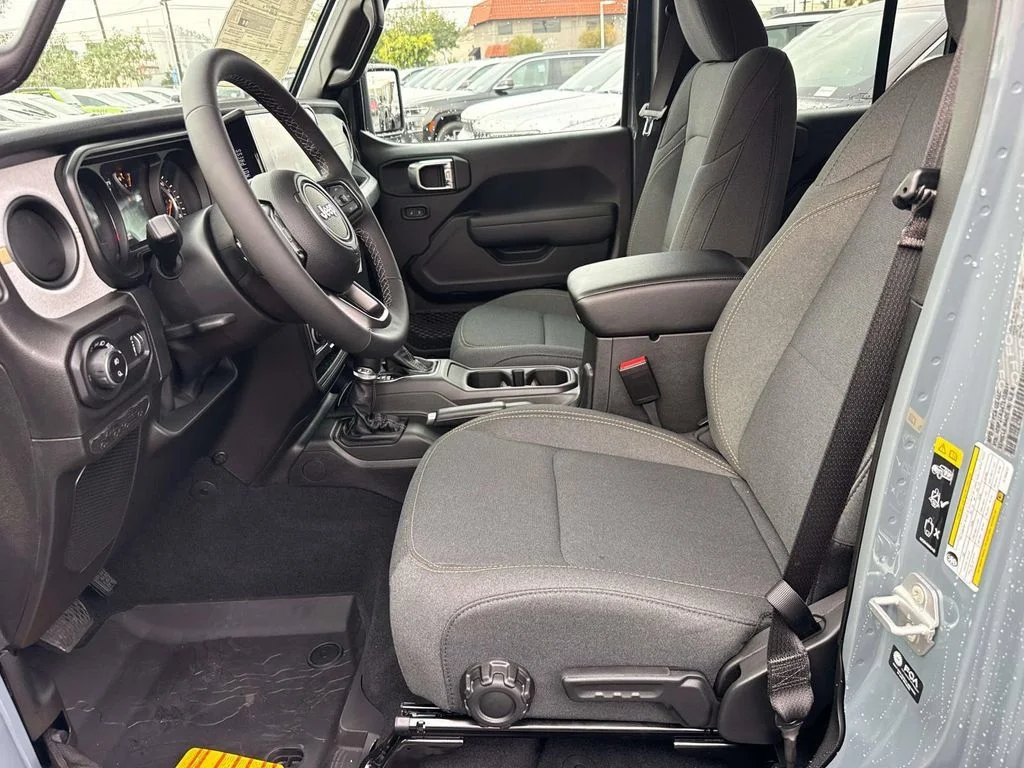 New 2026 Anvil Clearcoat Jeep Sport S image 22
