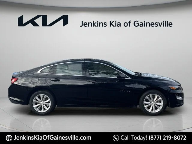 Used 2025 Black Chevrolet LT image 9