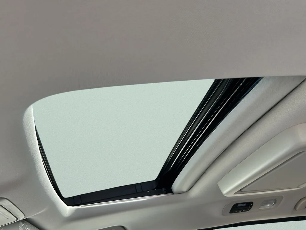 New 2027 Modern Steel Metallic Honda Touring image 19