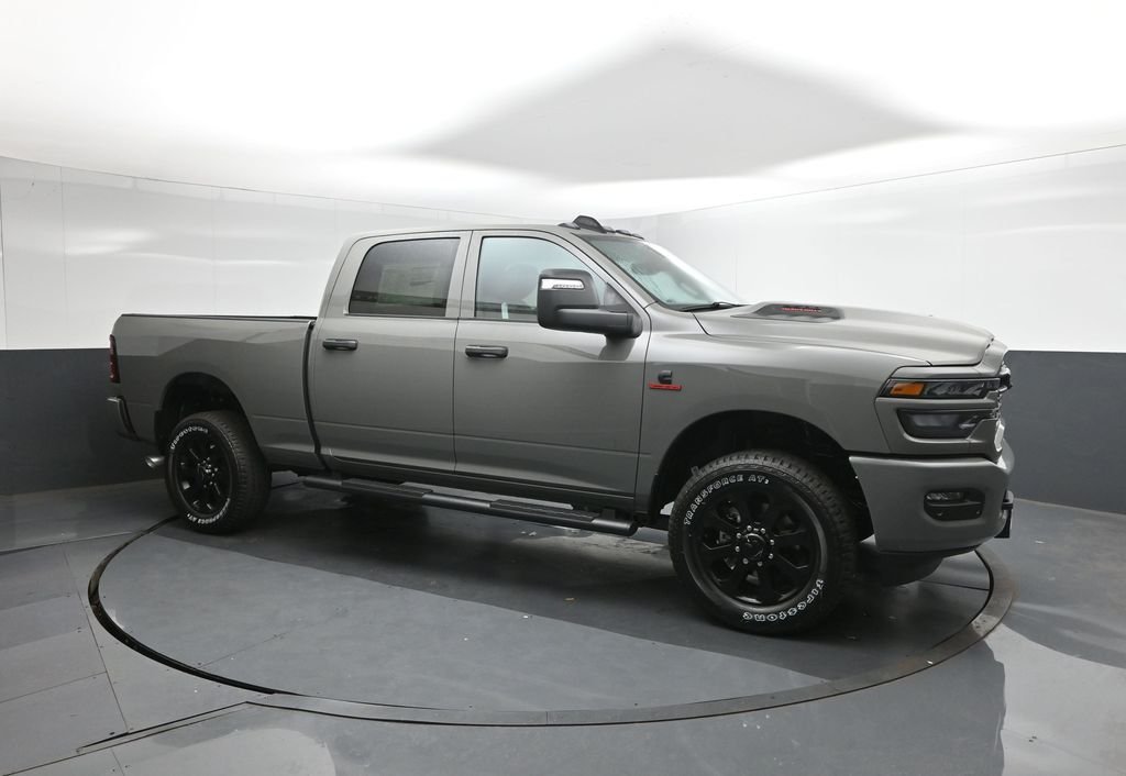 New 2026 Ceramic Gray Clear-Coat Exterior Paint RAM Tradesman image 17