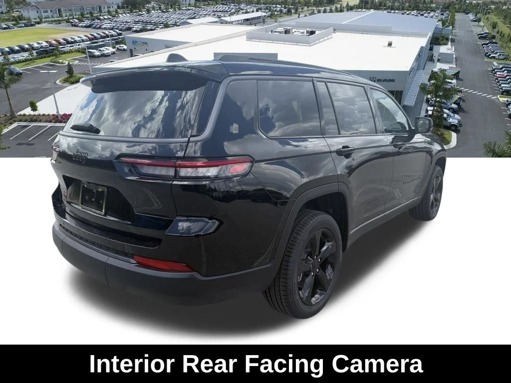 New 2026 Diamond Black Crystal Pearl-Coat Exterior Paint Jeep Limited image 9