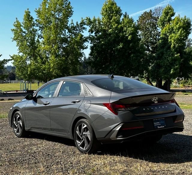 Certified Used 2025 Gray Hyundai SEL Sport image 7