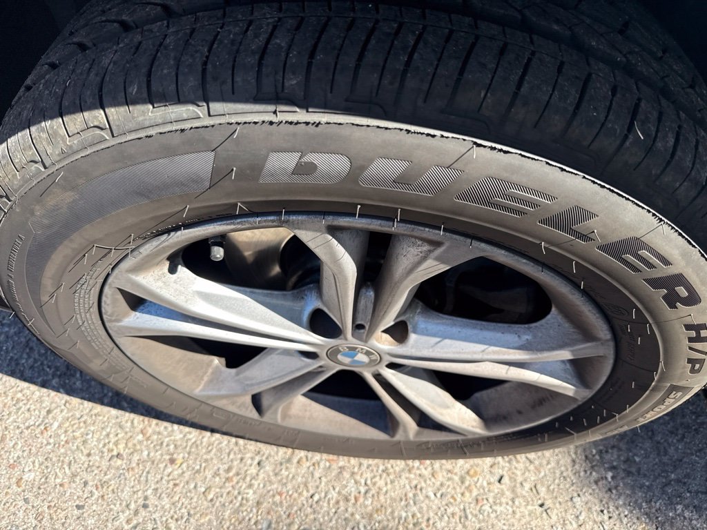 Used 2021 Blue BMW xDrive30i image 10