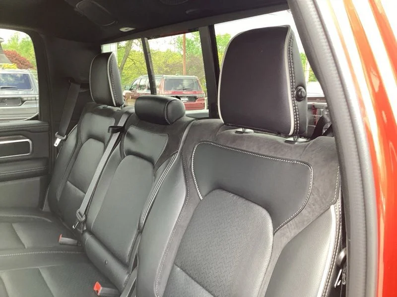 New 2026 Molten Red Pearl-Coat Exterior Paint RAM Laramie image 18