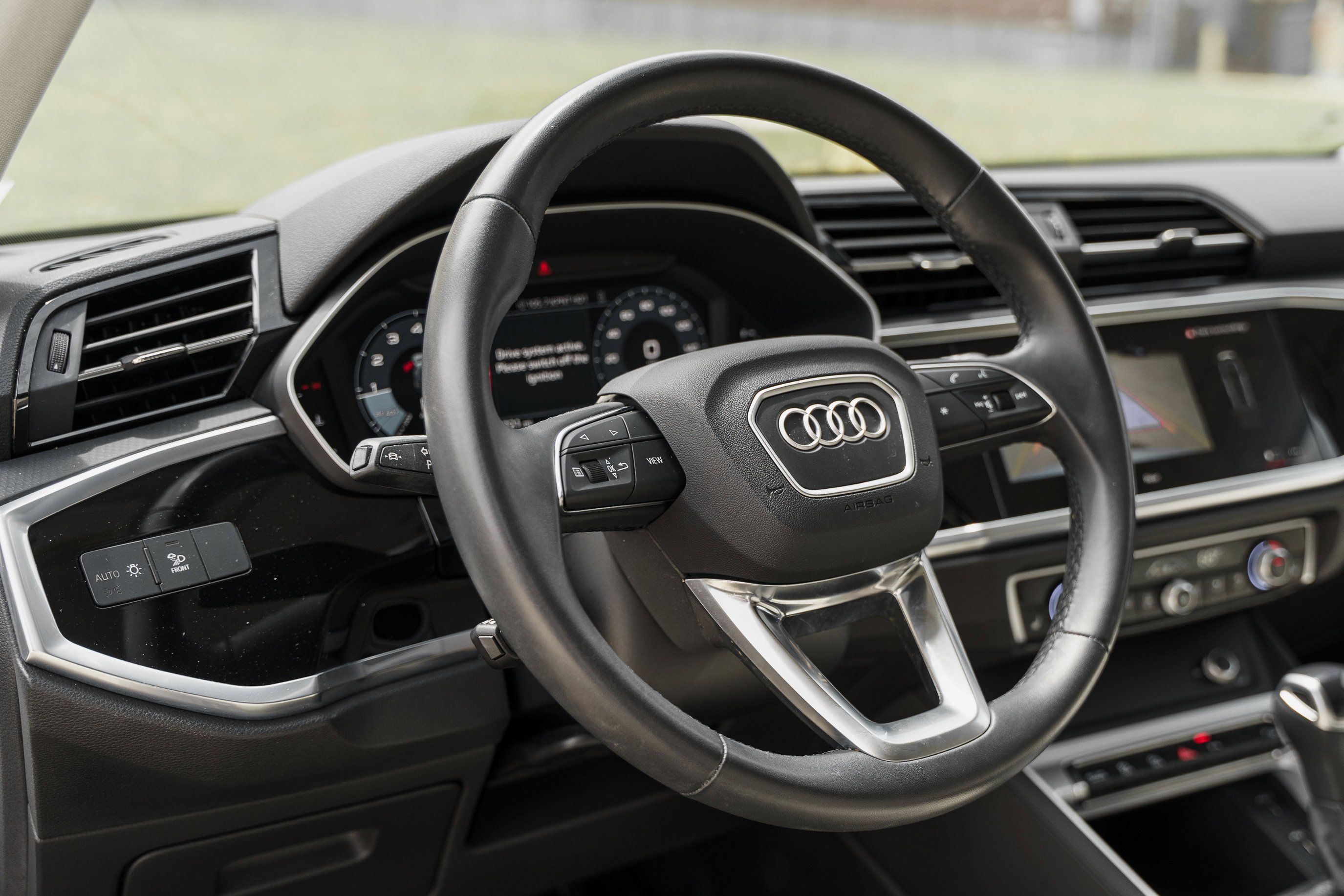 Used 2023 Ibis White Audi Premium image 10